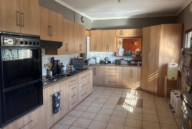 3 Bedroom Property for Sale in Leeudoringstad North West